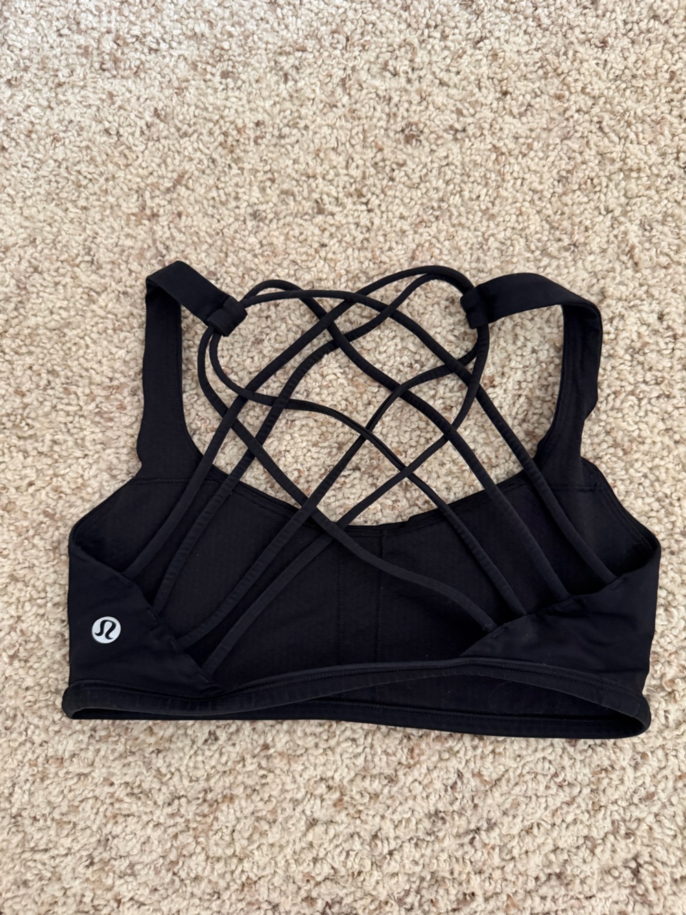 lululemon athletica Black Crisscross Back Sports Bra - Picture 2 of 2
